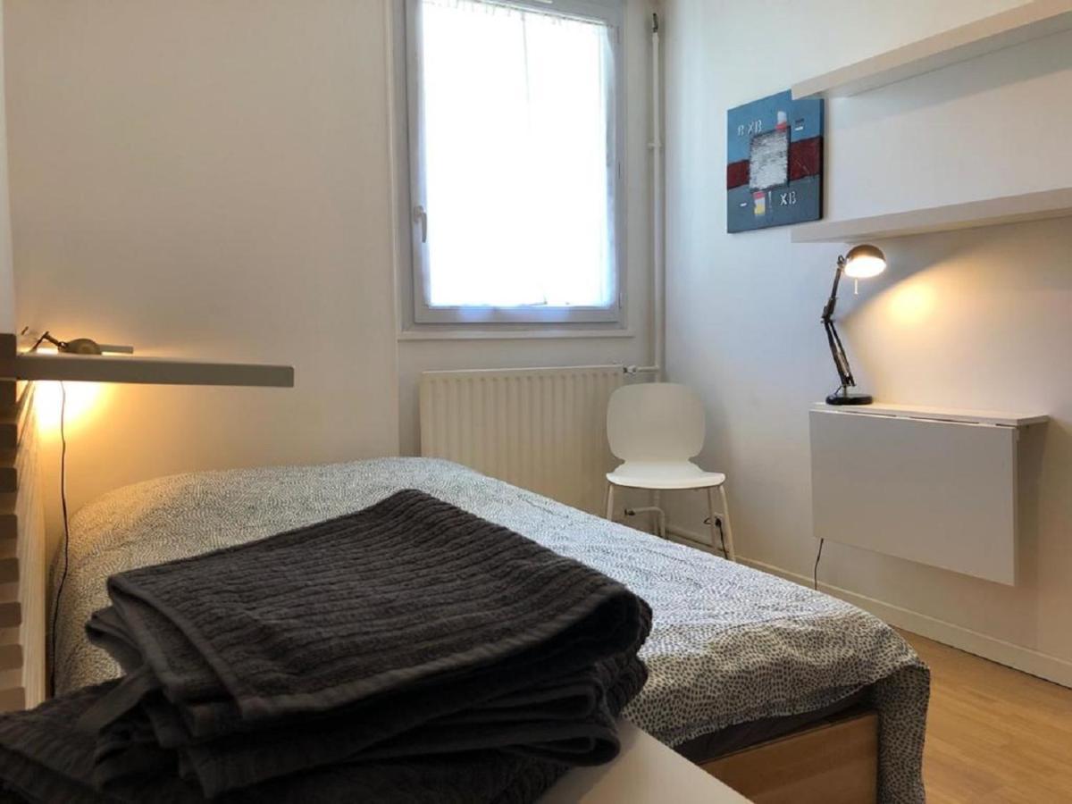 Chambre Paisible Tout Confort Bed & Breakfast Courcouronnes Luaran gambar