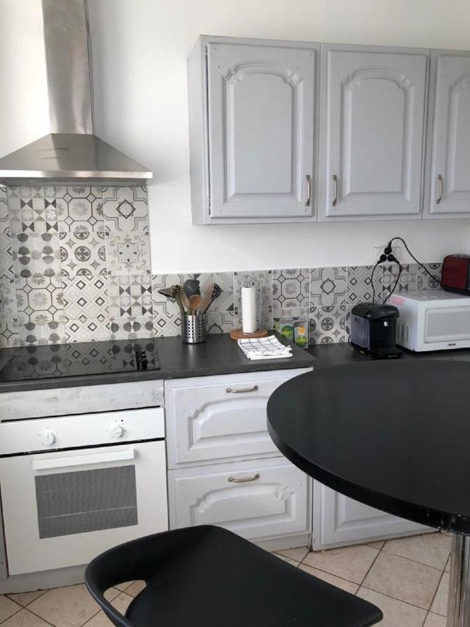Chambre Paisible Tout Confort Bed & Breakfast Courcouronnes Luaran gambar